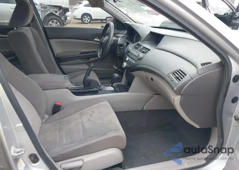 2010 Honda Accord 2.4 Lx from USA, damaged, VIN 1HGCP2F34AA085833